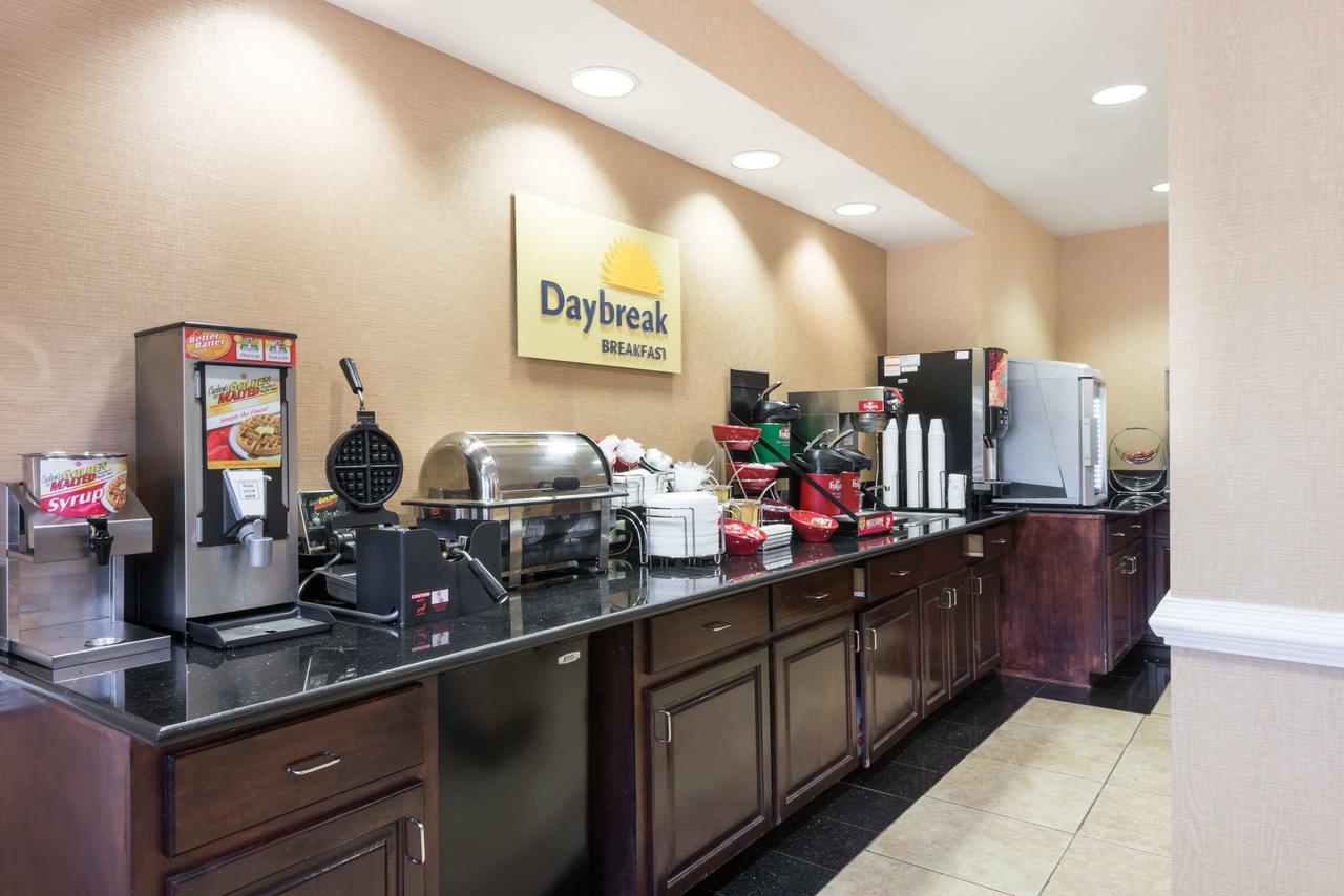Days Inn & Suites By Wyndham Prattville-Montgomery - thumb 32