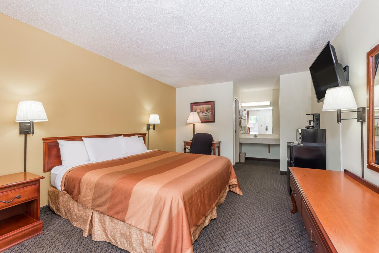 Days Inn By Wyndham Fort Payne - thumb 11