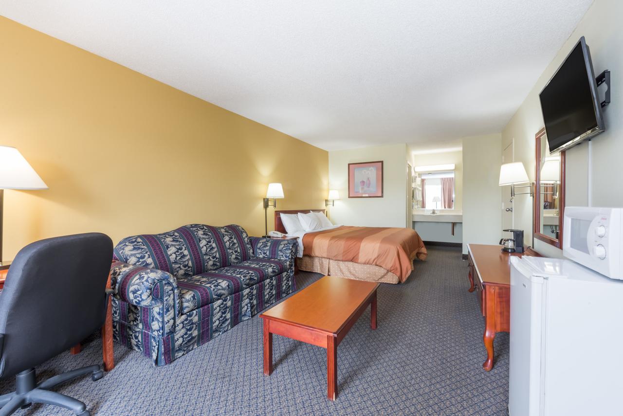 Days Inn By Wyndham Fort Payne - thumb 2