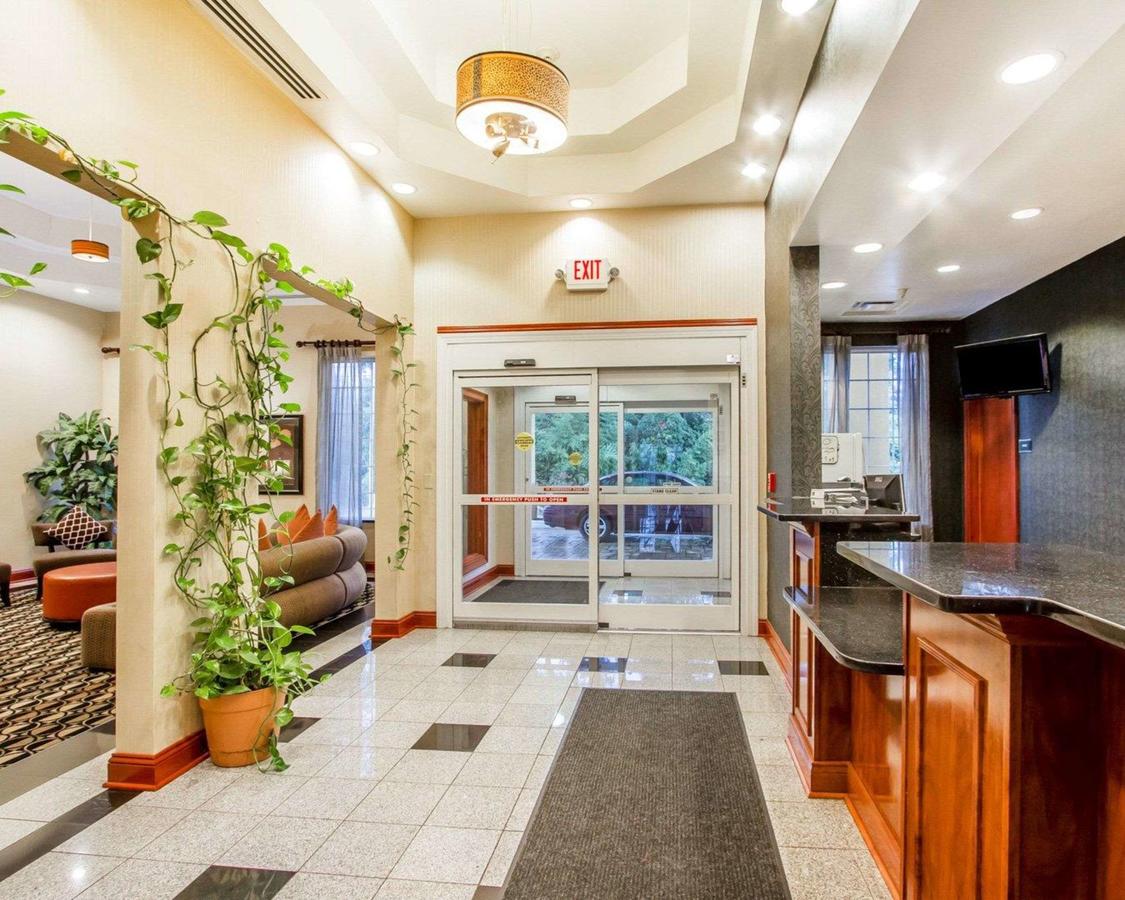 Quality Inn & Suites Greenville I-65 - thumb 11