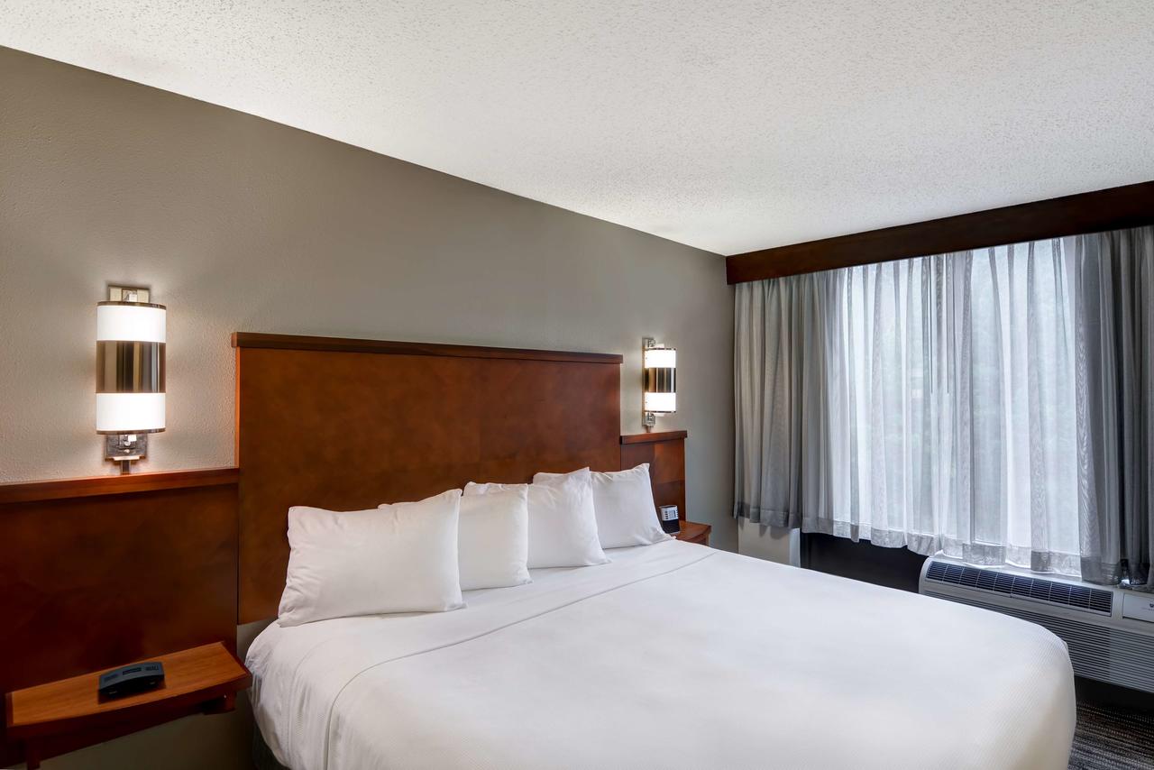 Hyatt Place Birmingham/Hoover - thumb 24