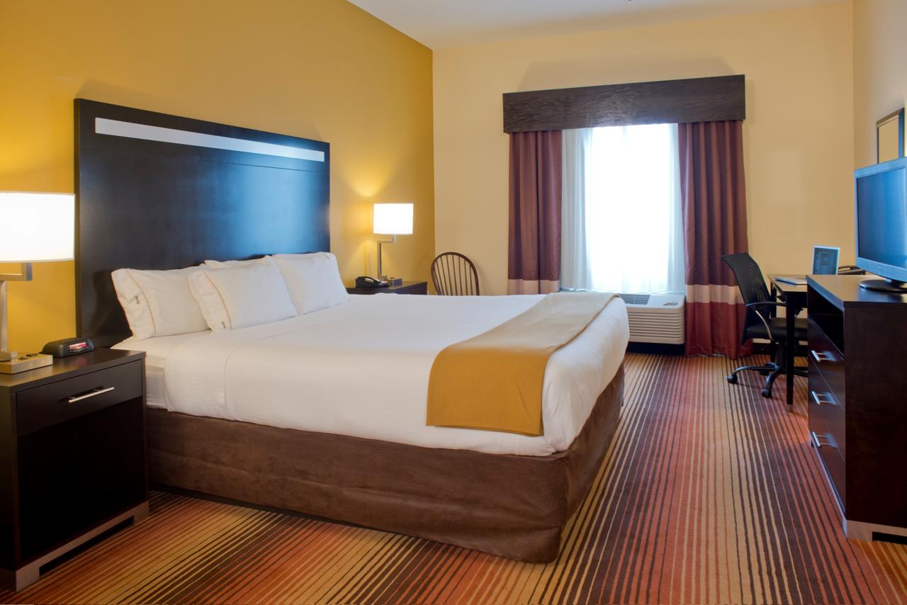 Holiday Inn Express Hotel & Suites Prattville South - thumb 18