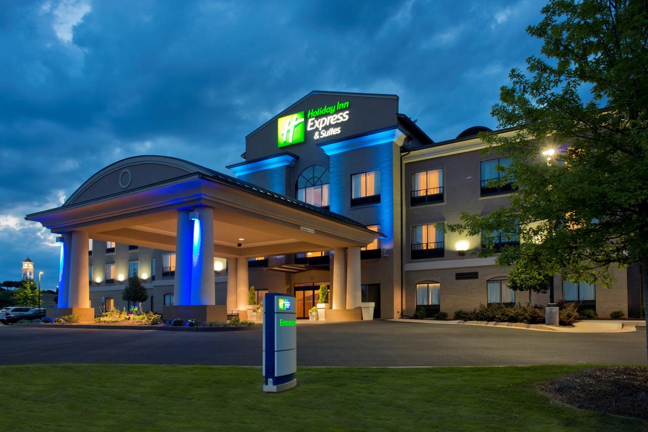 Holiday Inn Express Hotel & Suites Prattville South - thumb 0
