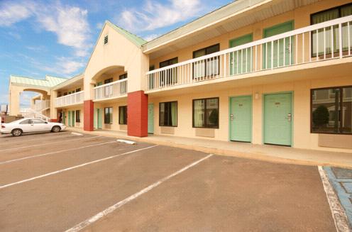 Americas Best Value Inn Mobile - thumb 5