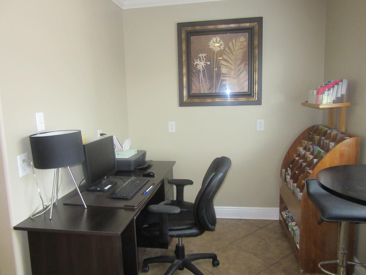 Riviera Inn - thumb 24