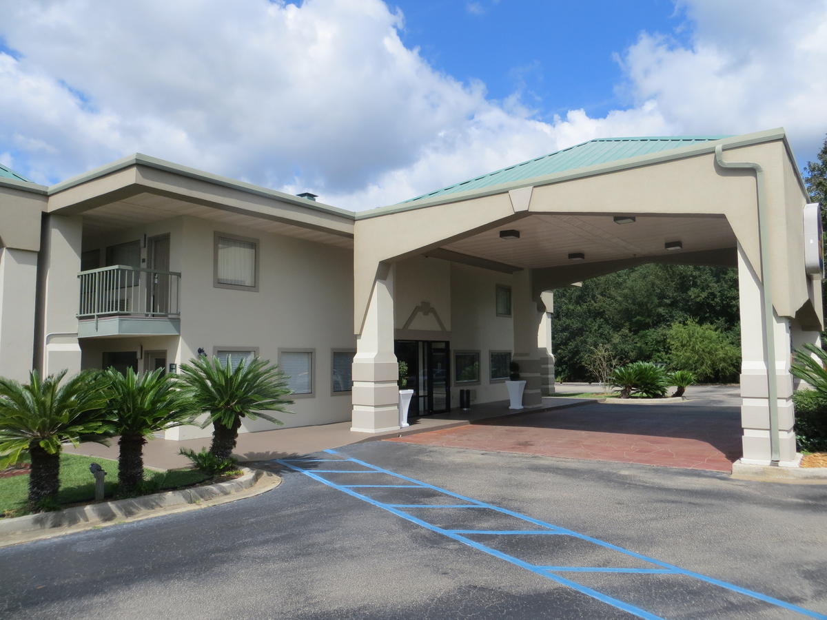 Riviera Inn - thumb 11