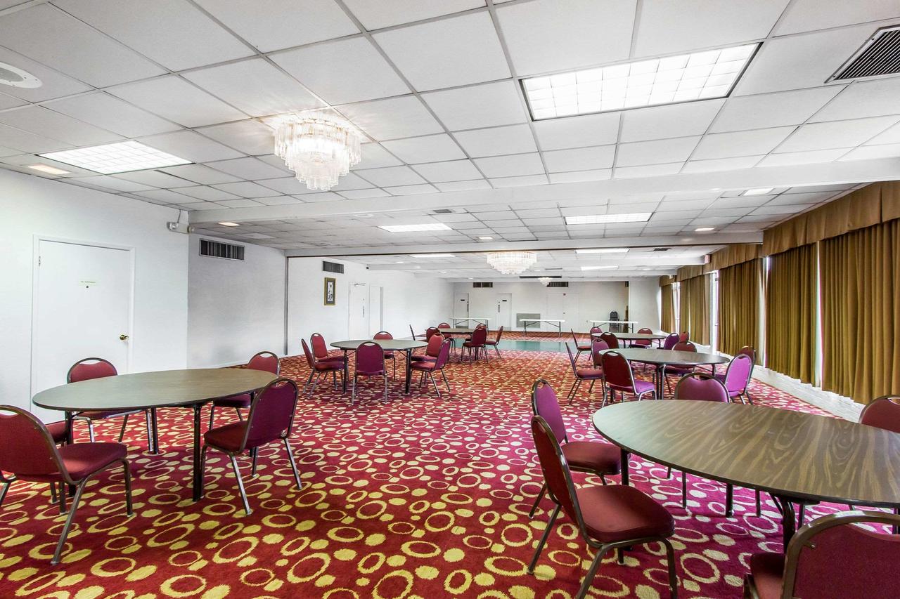Quality Inn Auburn I-85 At US 280 - thumb 2