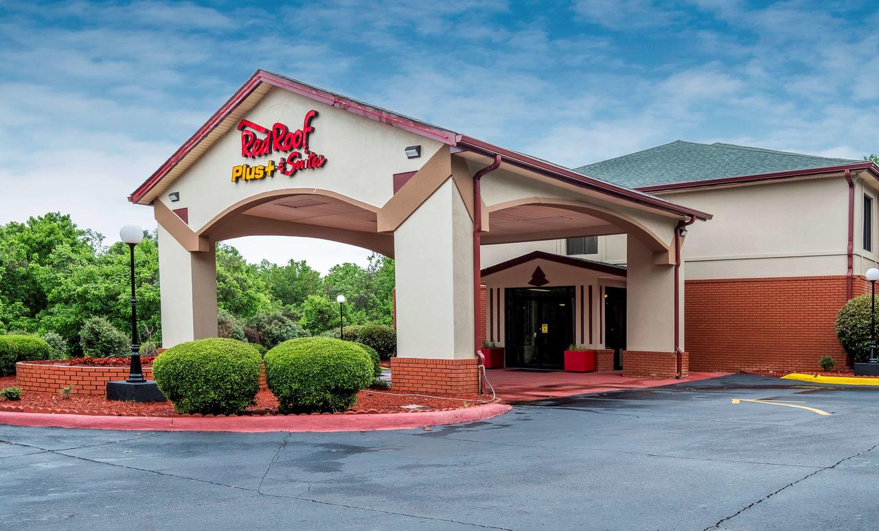 Red Roof Inn PLUS+ & Suites Opelika - thumb 24