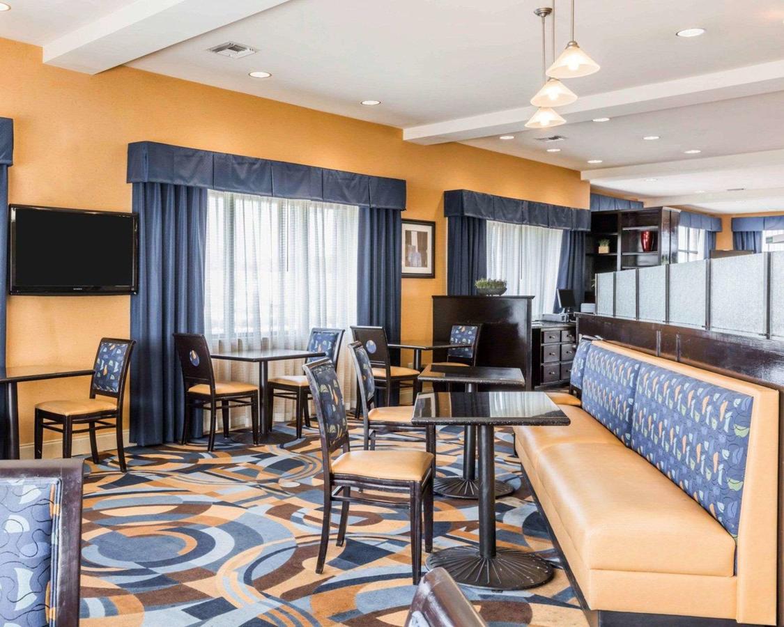 Comfort Suites Pell City I-20 Exit 158 - thumb 3