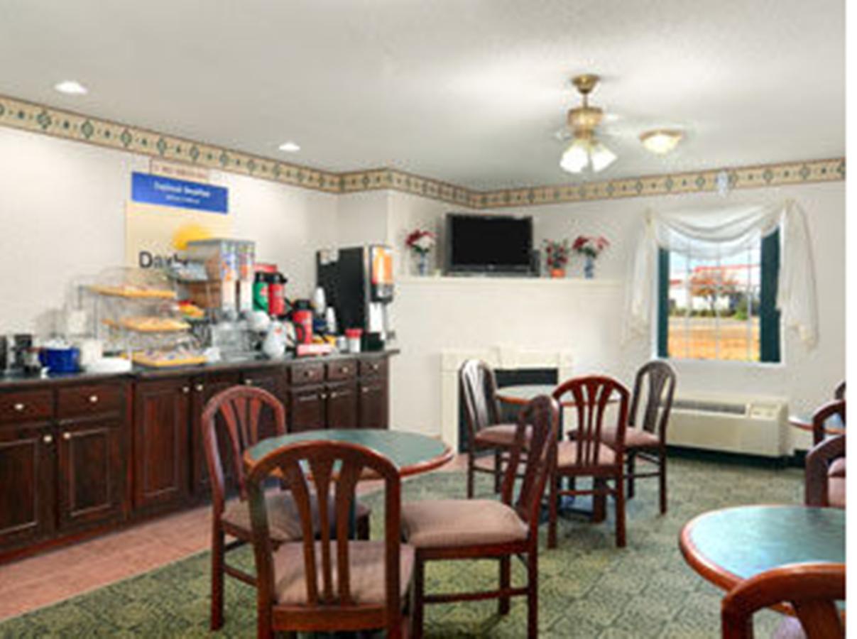 Days Inn By Wyndham Lincoln - thumb 16