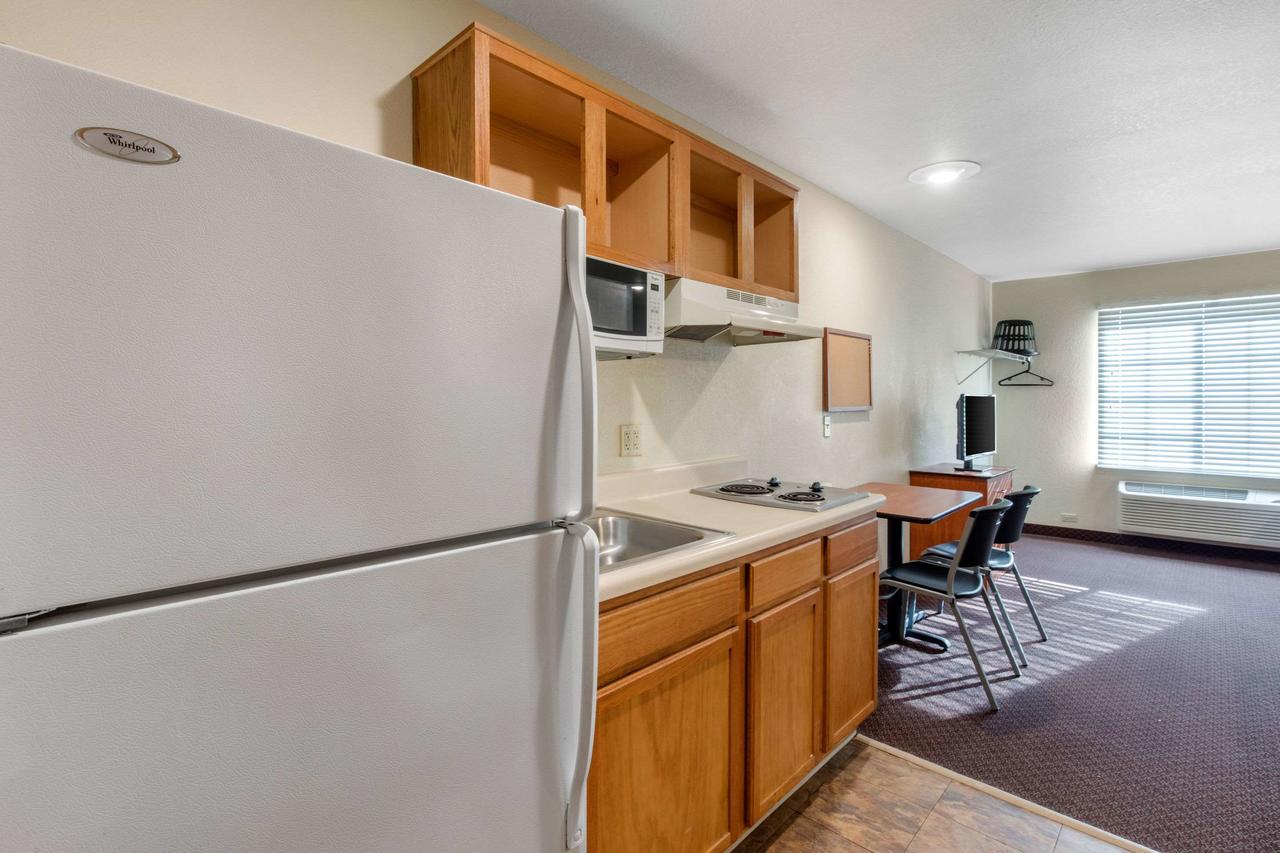 Suburban Extended Stay Hotel Huntsville University Area - thumb 14