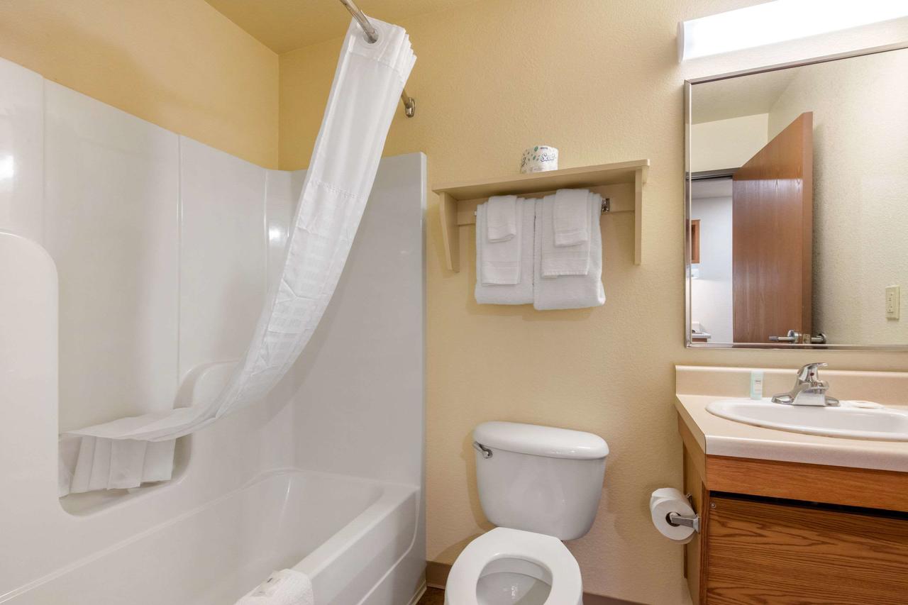 Suburban Extended Stay Hotel Huntsville University Area - thumb 10