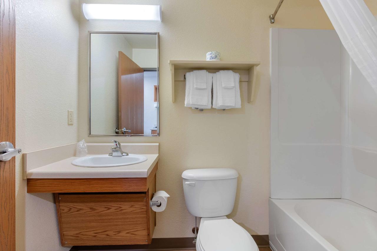 Suburban Extended Stay Hotel Huntsville University Area - thumb 13