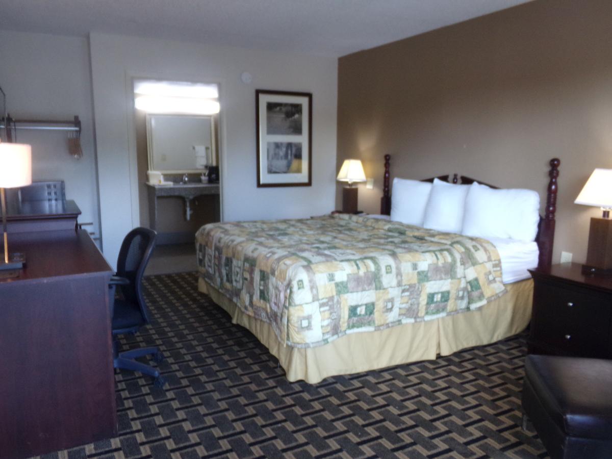 Regency Inn - thumb 14