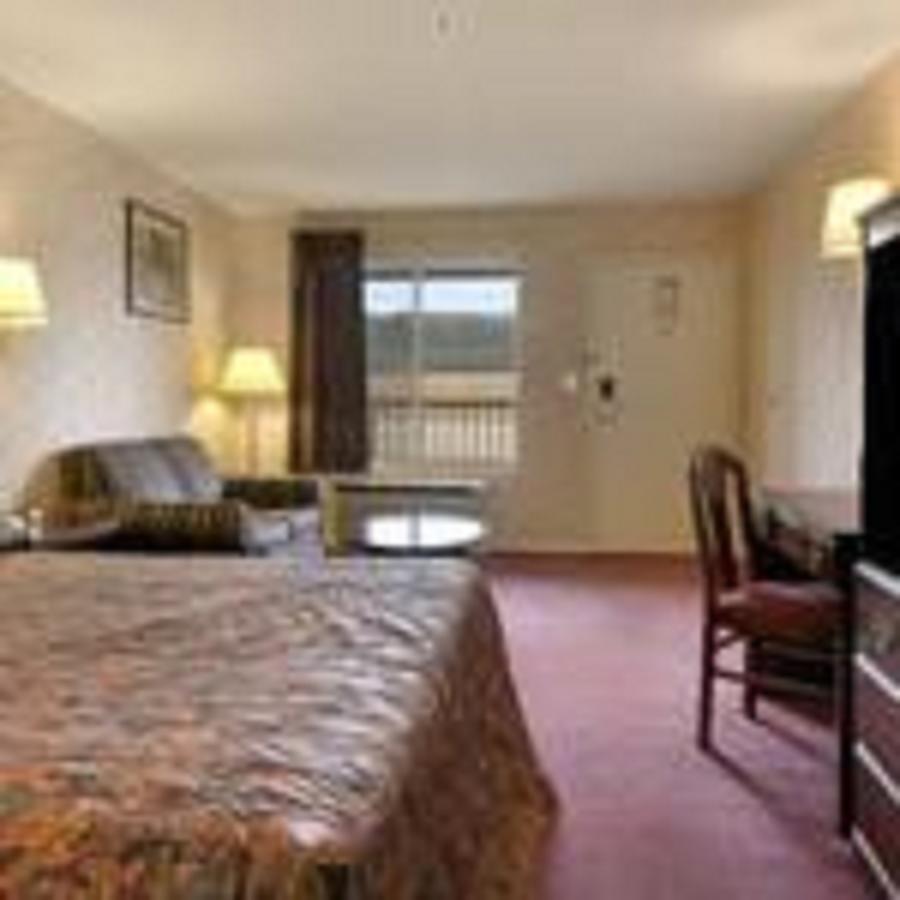 Super 8 By Wyndham Decatur Priceville - thumb 12