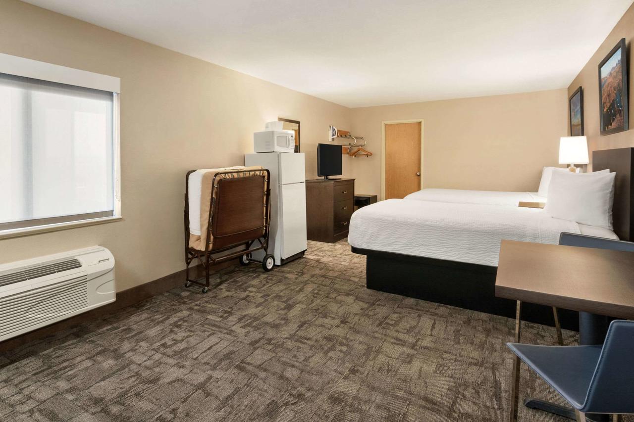 Travelodge By Wyndham Lake Havasu - thumb 23