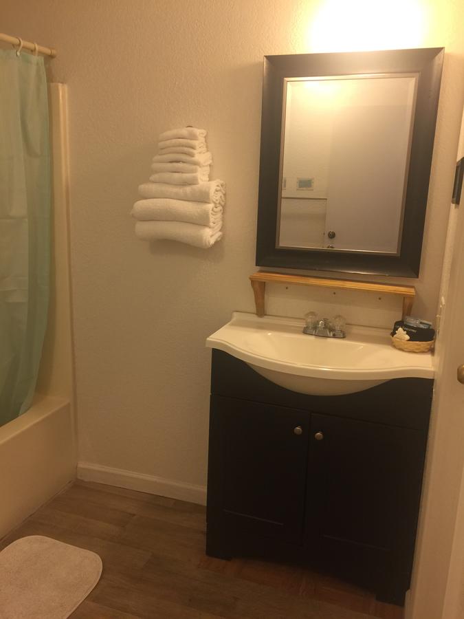 Little Daisy Motel - thumb 16