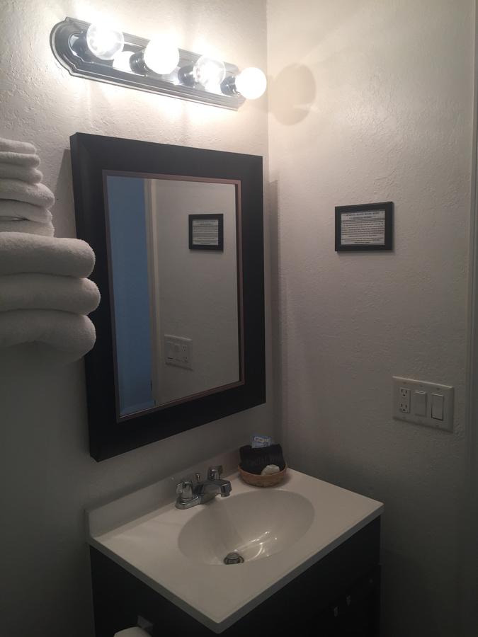 Little Daisy Motel - thumb 20