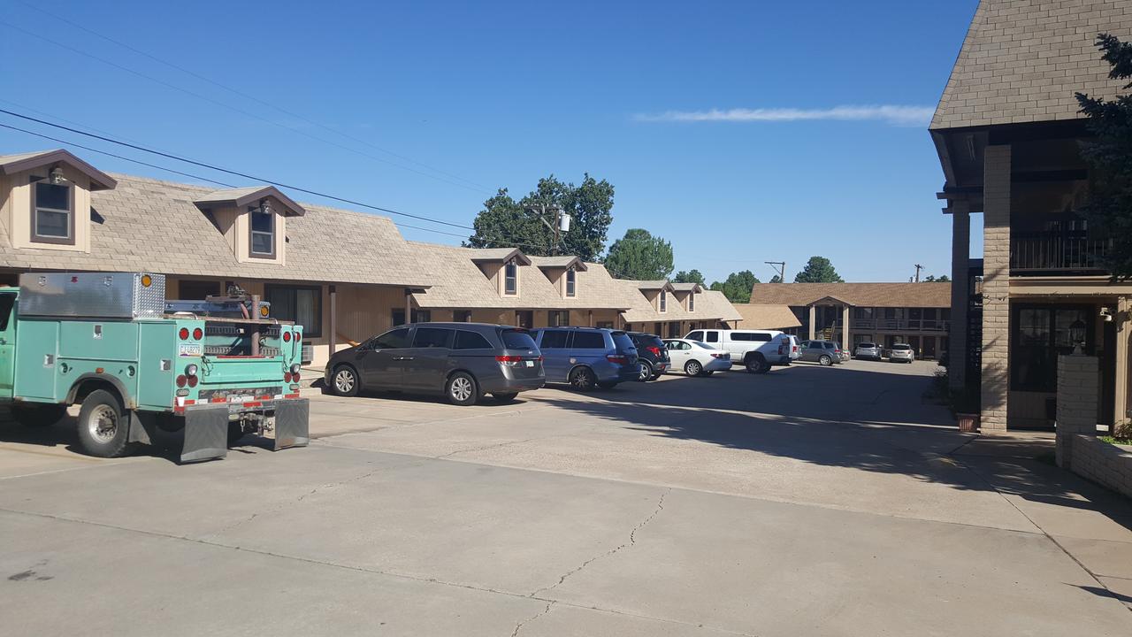 The KC Motel Show Low - thumb 13