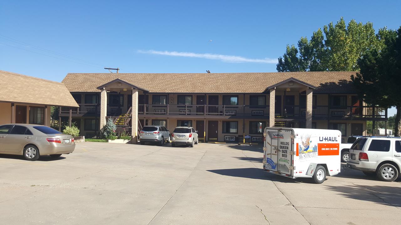 The KC Motel Show Low - thumb 7