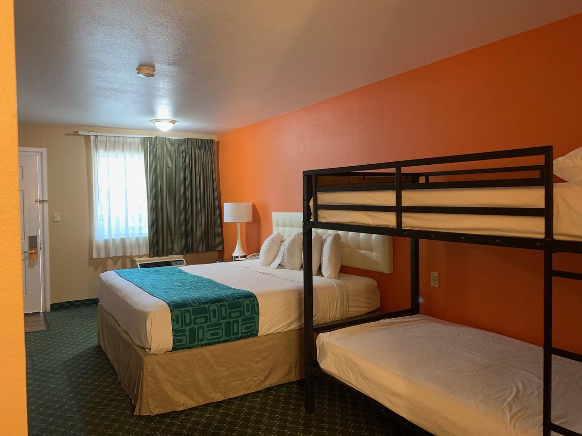 Howard Johnson By Wyndham Flagstaff I-40 East Lucky Lane - thumb 28