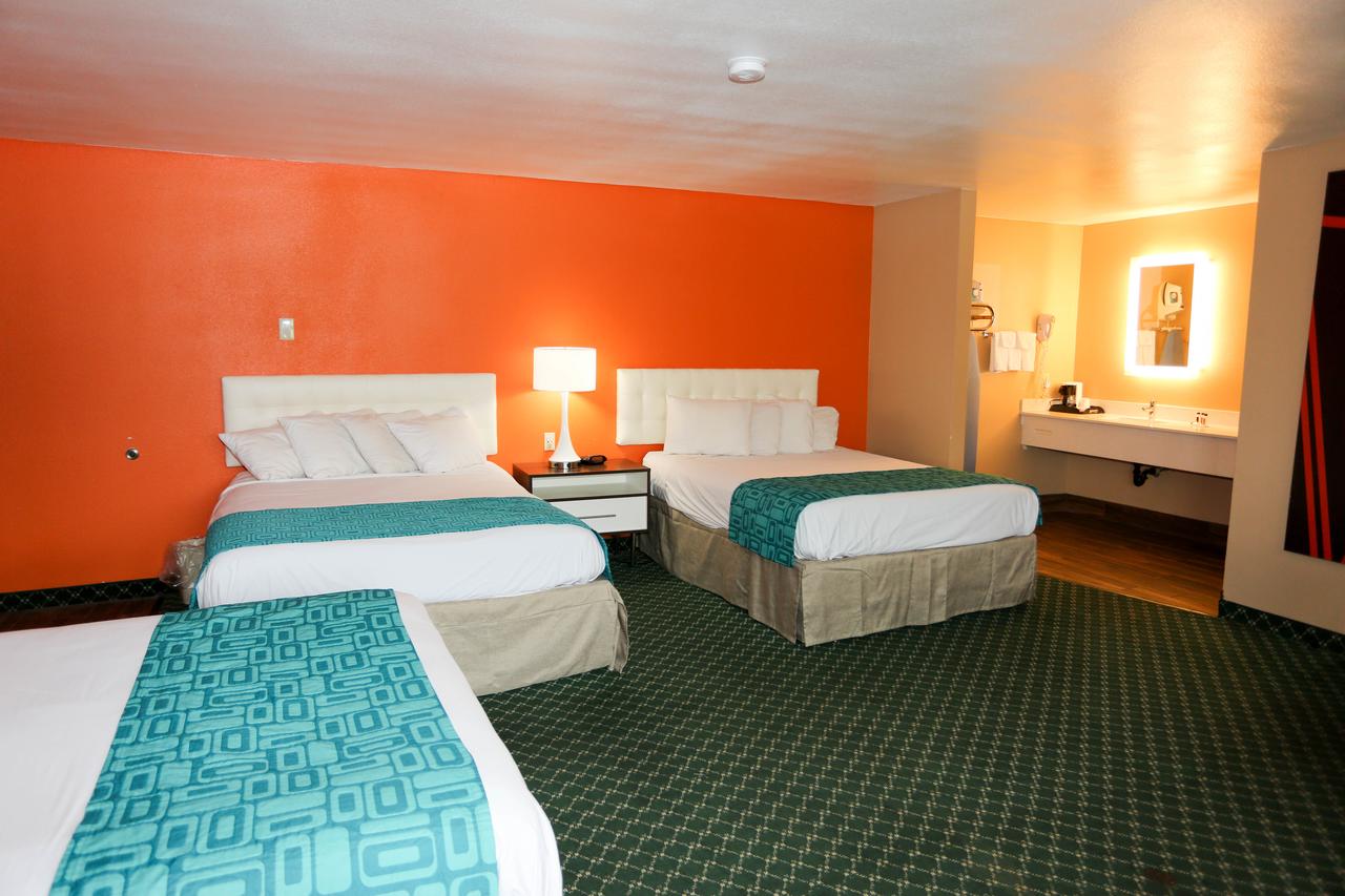 Howard Johnson By Wyndham Flagstaff I-40 East Lucky Lane - thumb 40