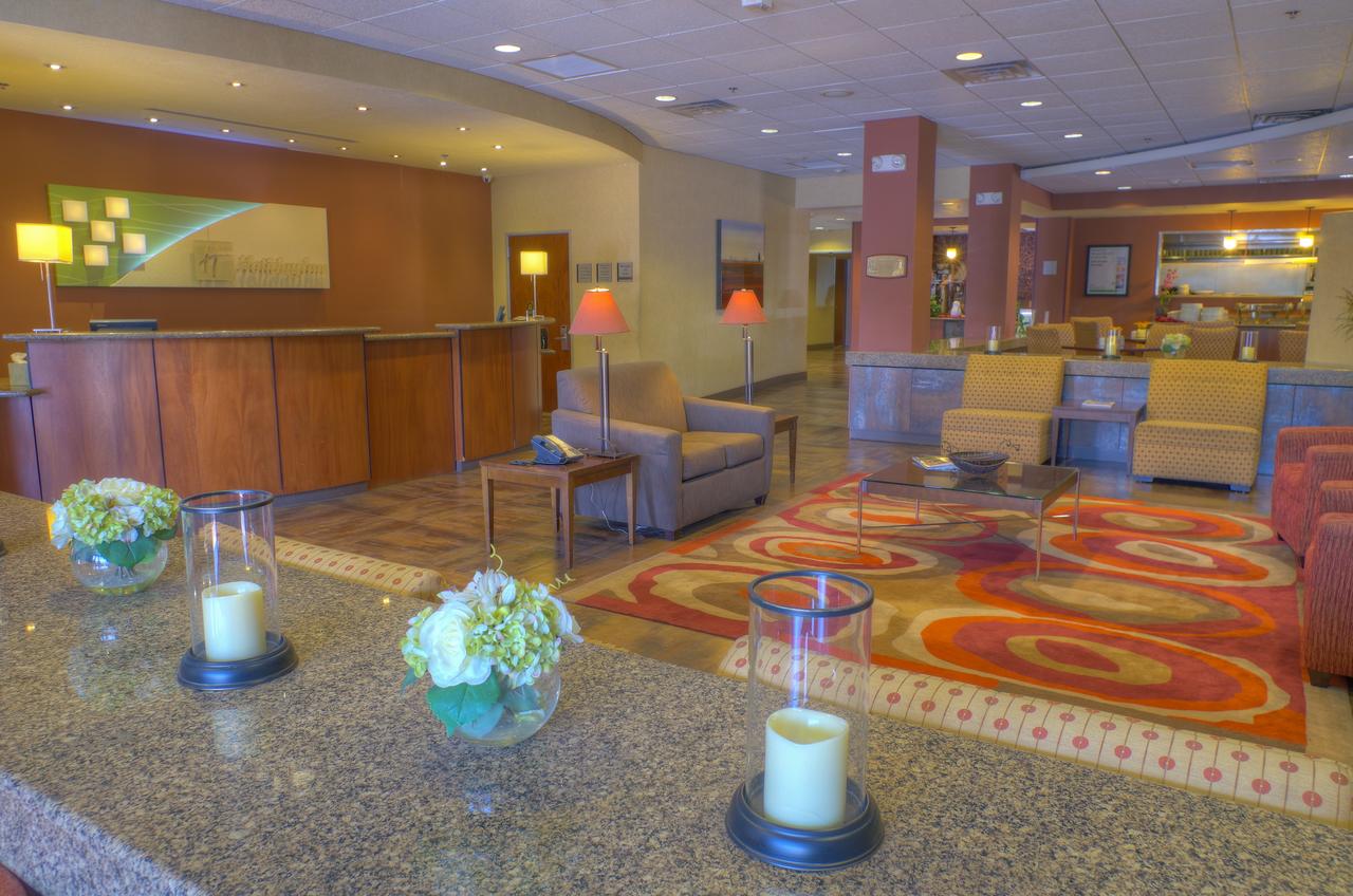 Ramada By Wyndham Phoenix Midtown - thumb 17