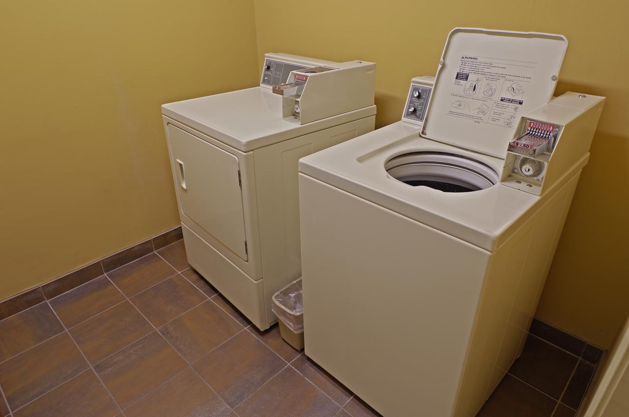 Ramada By Wyndham Phoenix Midtown - thumb 23