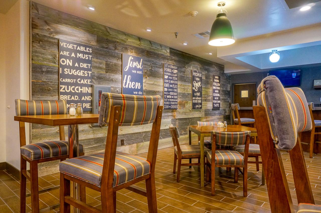 Four Points By Sheraton Phoenix South Mountain - thumb 11