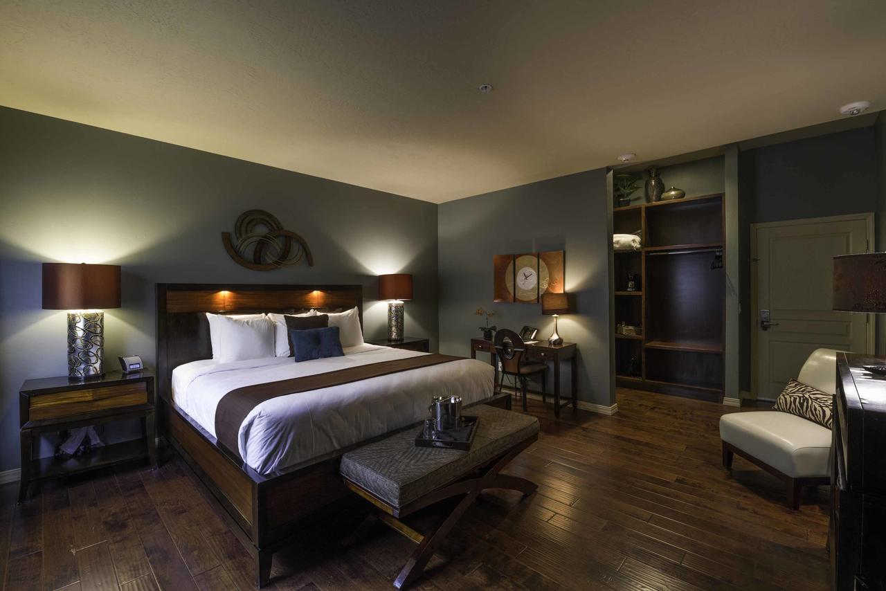 The Tavern Hotel - thumb 3