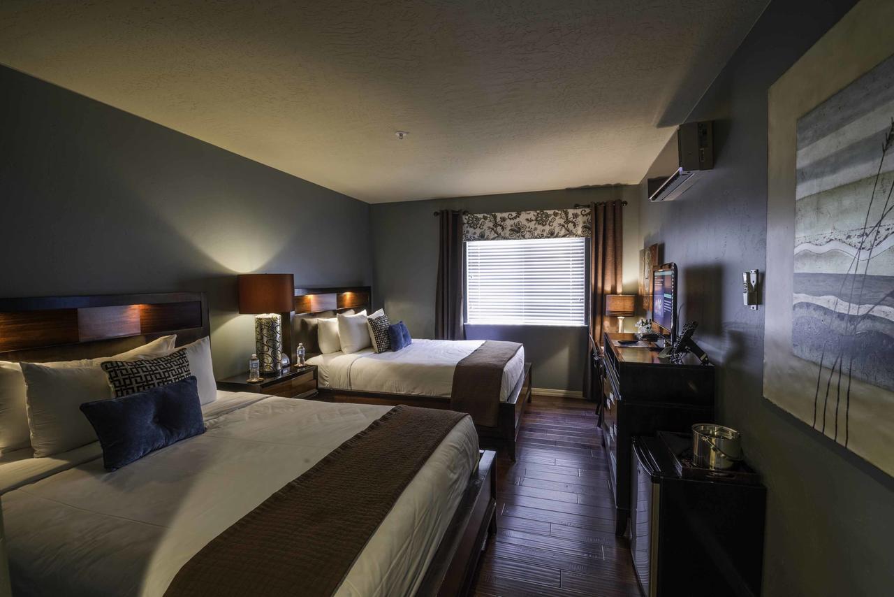 The Tavern Hotel - thumb 8