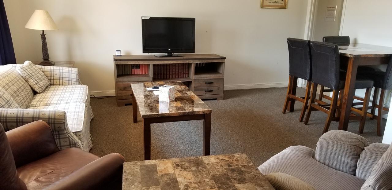 Desert Canyon Inn - thumb 19