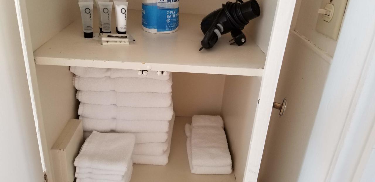 Desert Canyon Inn - thumb 15