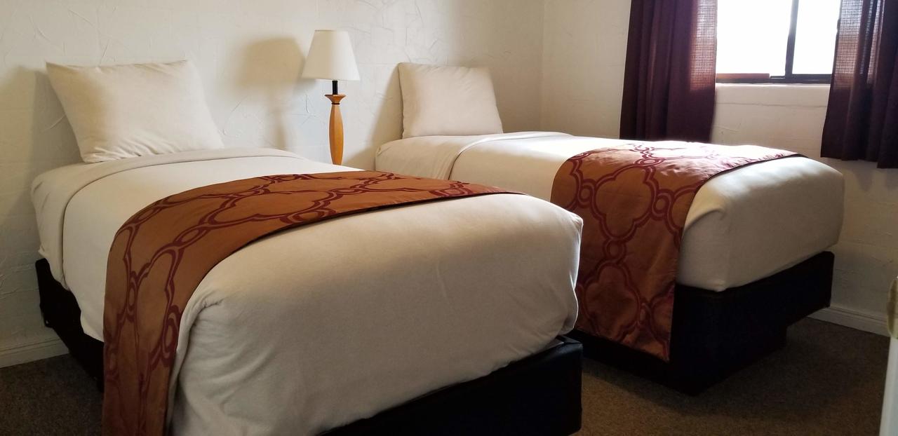 Desert Canyon Inn - thumb 37