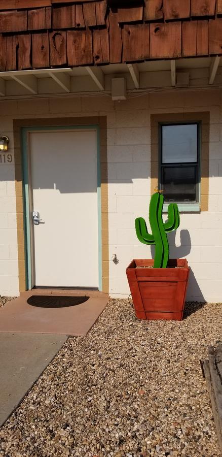 Desert Canyon Inn - thumb 3