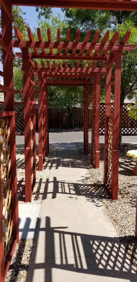 Desert Canyon Inn - thumb 11