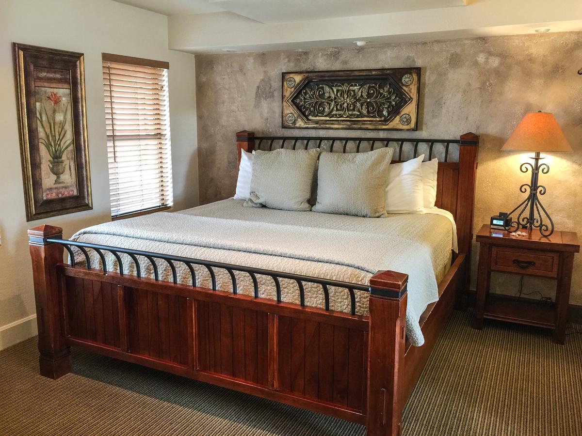 The Lodge On Route 66 - thumb 20