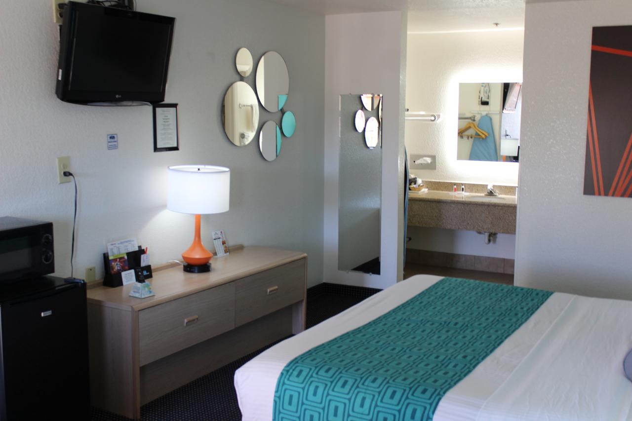 Howard Johnson By Wyndham Holbrook - thumb 17