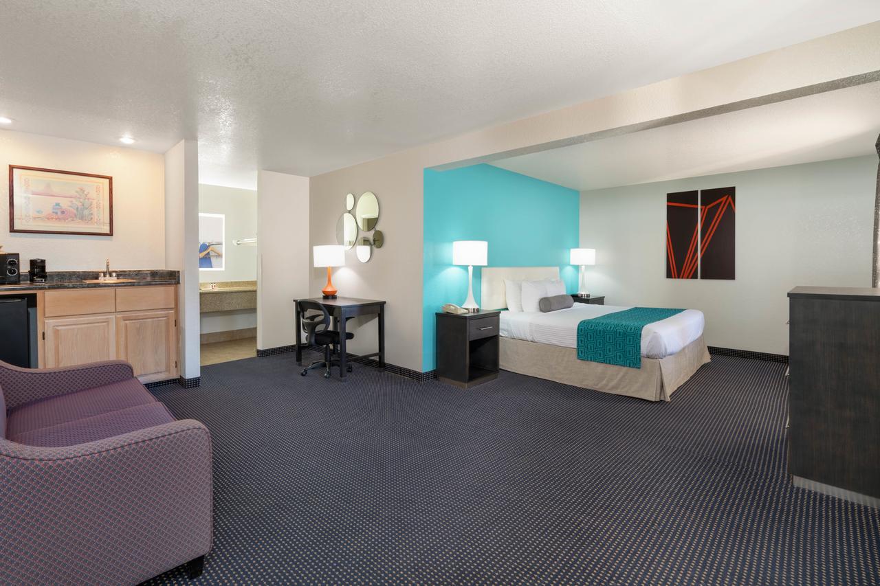 Howard Johnson By Wyndham Holbrook - thumb 4