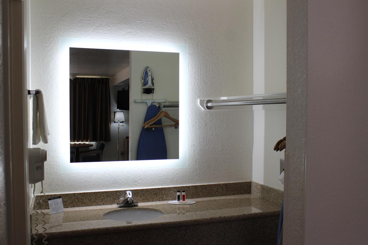 Howard Johnson By Wyndham Holbrook - thumb 31