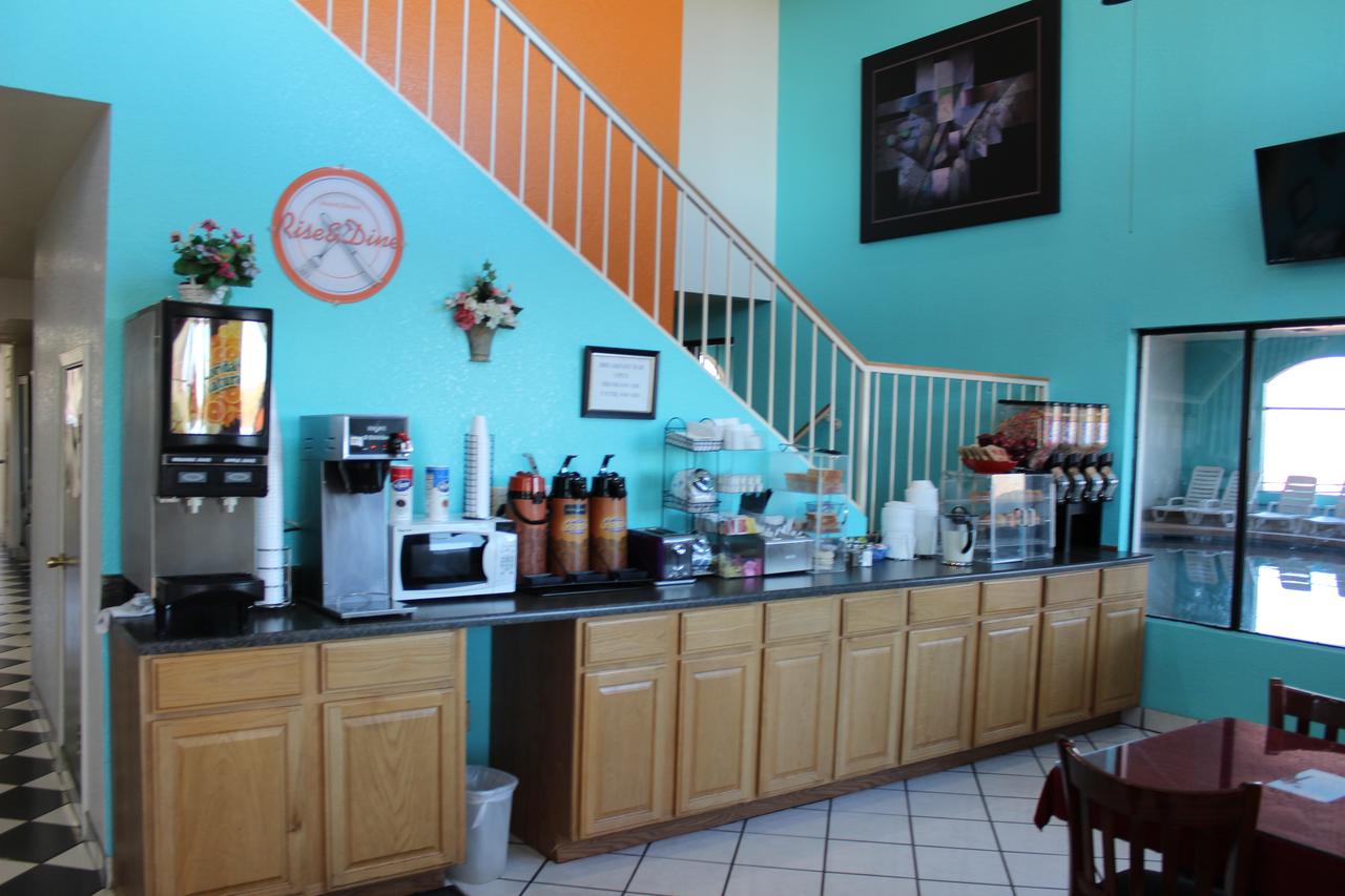 Howard Johnson By Wyndham Holbrook - thumb 13