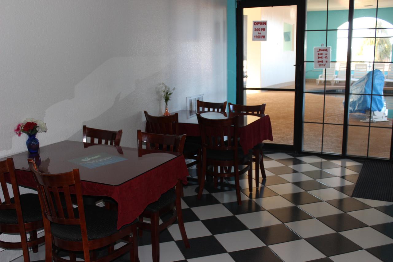 Howard Johnson By Wyndham Holbrook - thumb 34