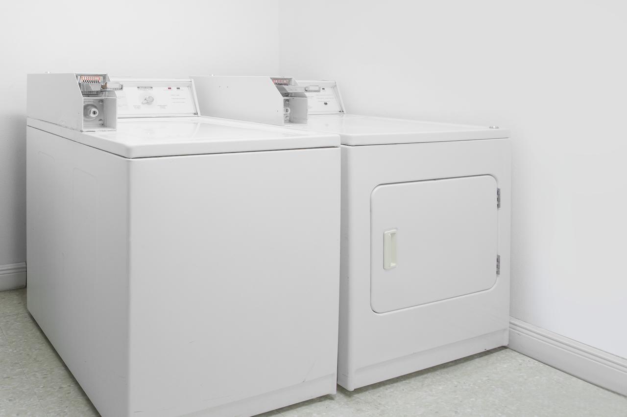 Days Inn By Wyndham Lake Village - thumb 22