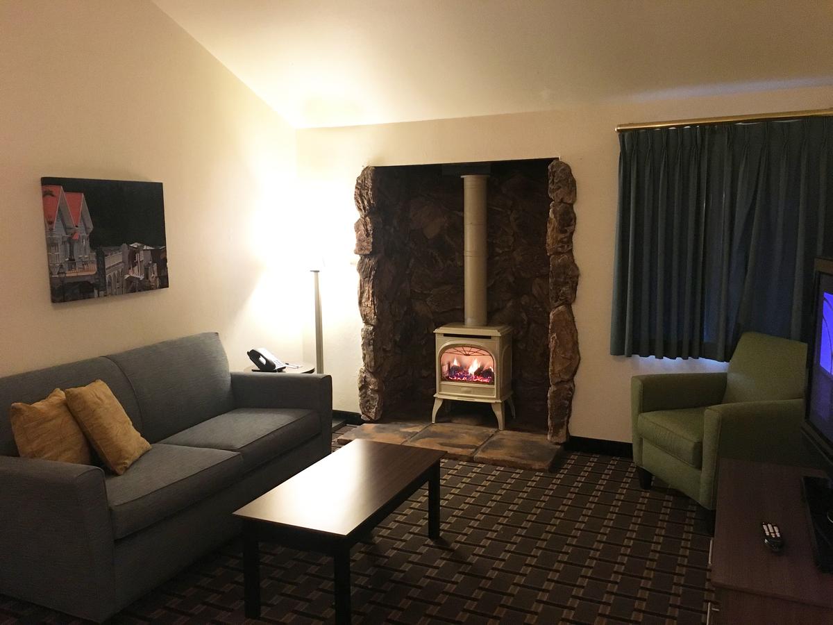 Northern Queen Inn - thumb 11