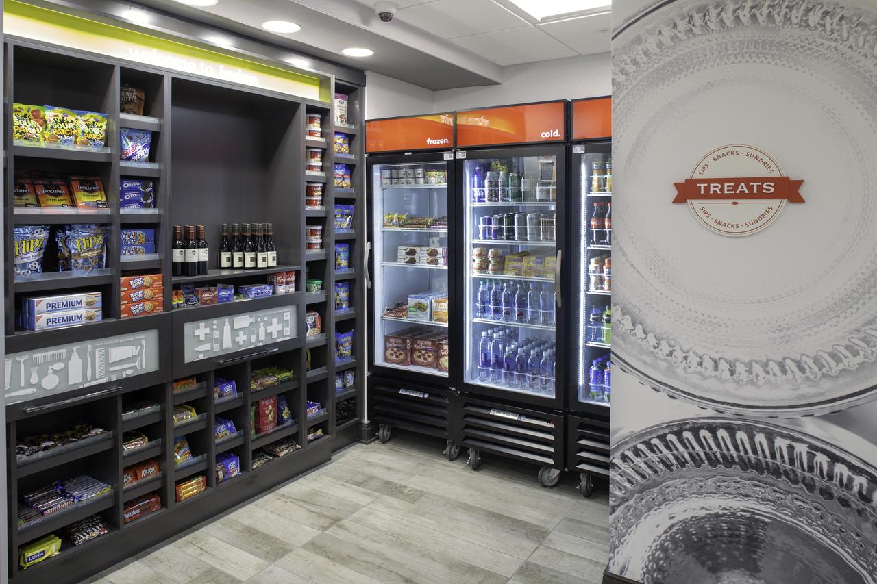 Hampton Inn & Suites Irvine/Orange County Airport - thumb 6