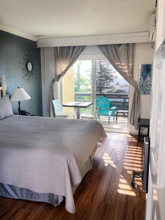 Seaside Laguna Inn & Suites - thumb 12