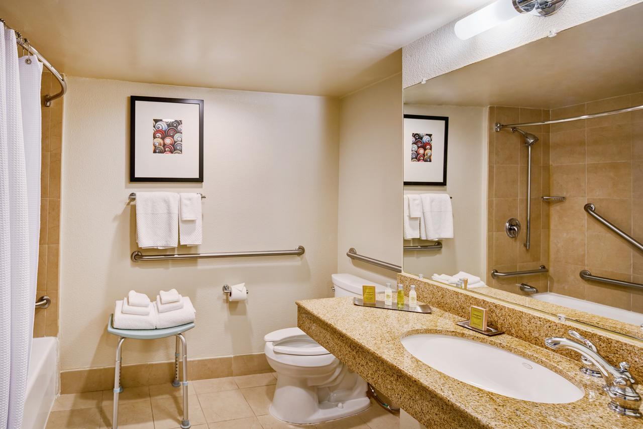 DoubleTree By Hilton Hotel Berkeley Marina - thumb 40