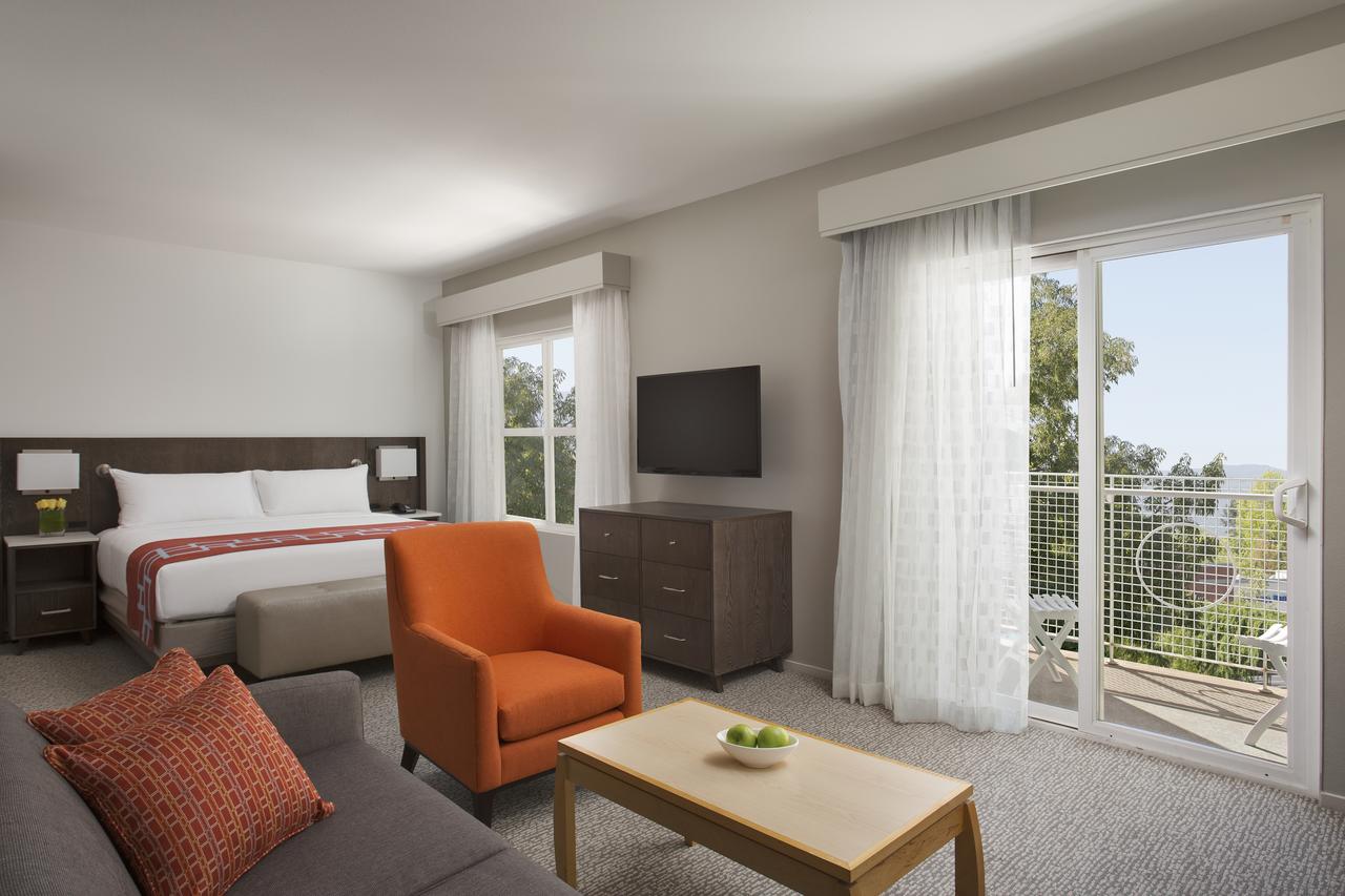 Corporate Inn Sunnyvale - thumb 4