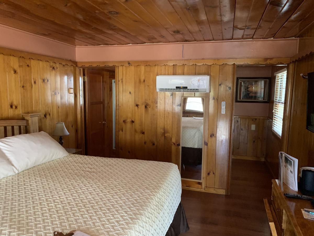 Kern Lodge, Kernville - thumb 23