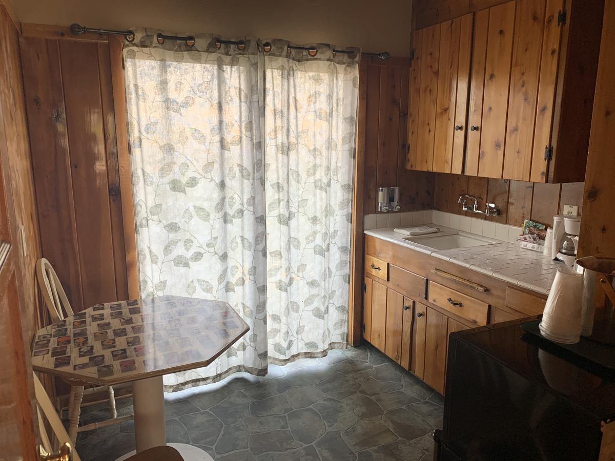 Kern Lodge, Kernville - thumb 30